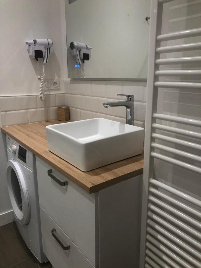 Hypercentre Charmant 2 Chambres Au Calme Avec Joli Patio Privatif Nantes Exterior foto